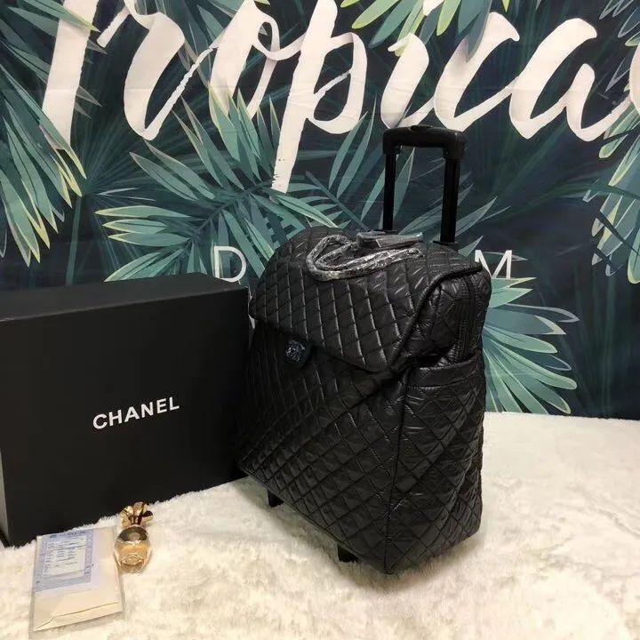 スーパーコピー シャネル スーツケース
