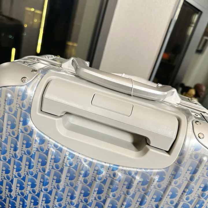 スーパーコピー グッチ スーツケース