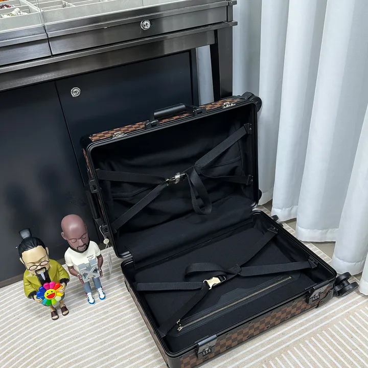スーパーコピー ルイヴィトン スーツケース