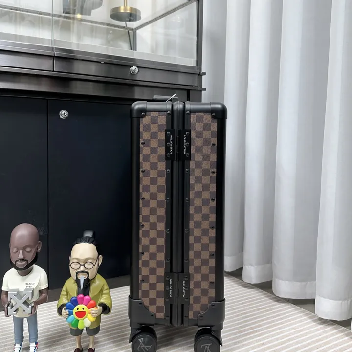 スーパーコピー ルイヴィトン スーツケース