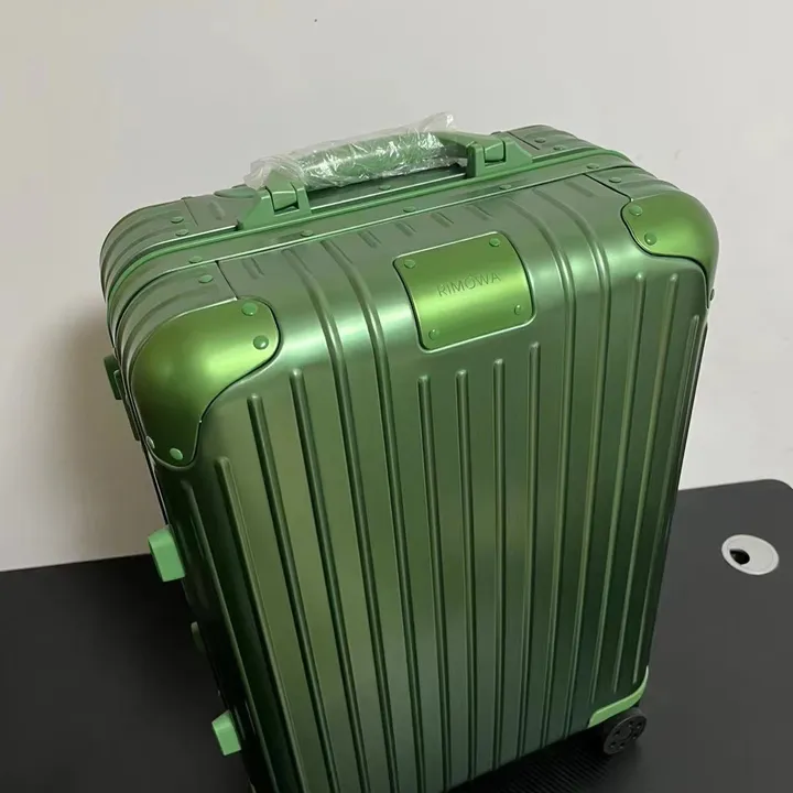 スーパーコピー リモワ スーツケース