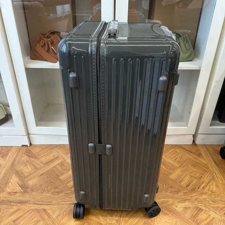 スーパーコピー リモワ スーツケース