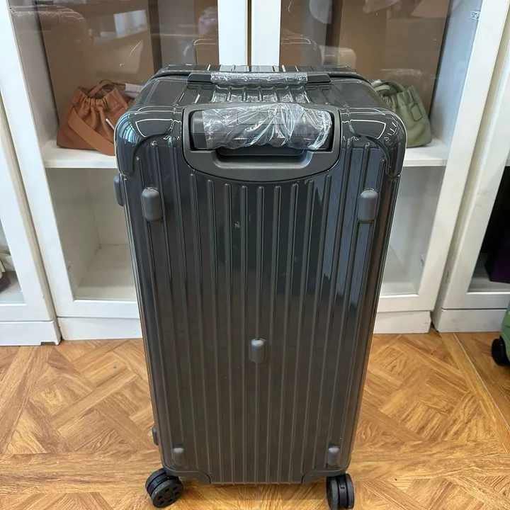 スーパーコピー リモワ スーツケース