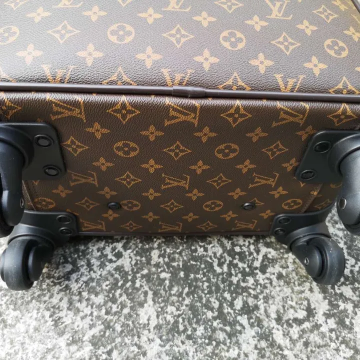 スーパーコピー ルイヴィトン スーツケース