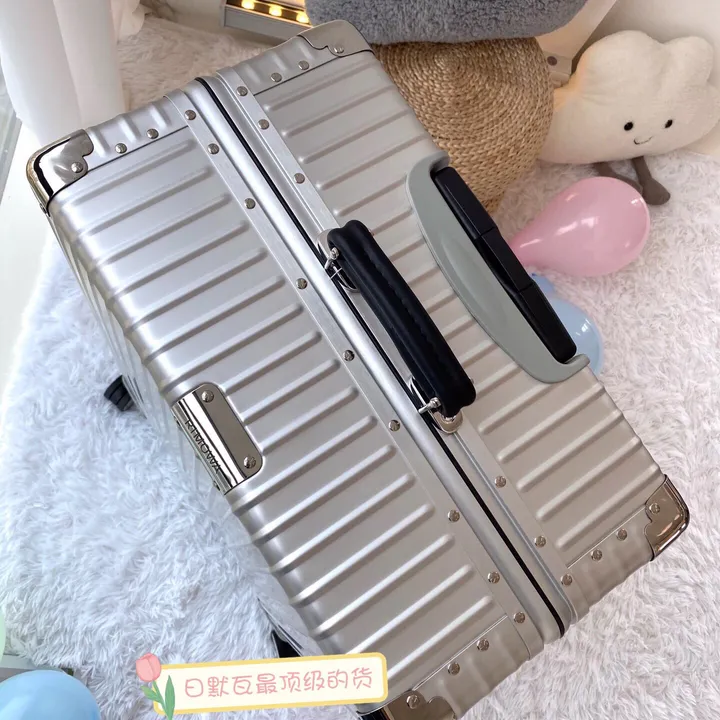 スーパーコピー リモワ スーツケース