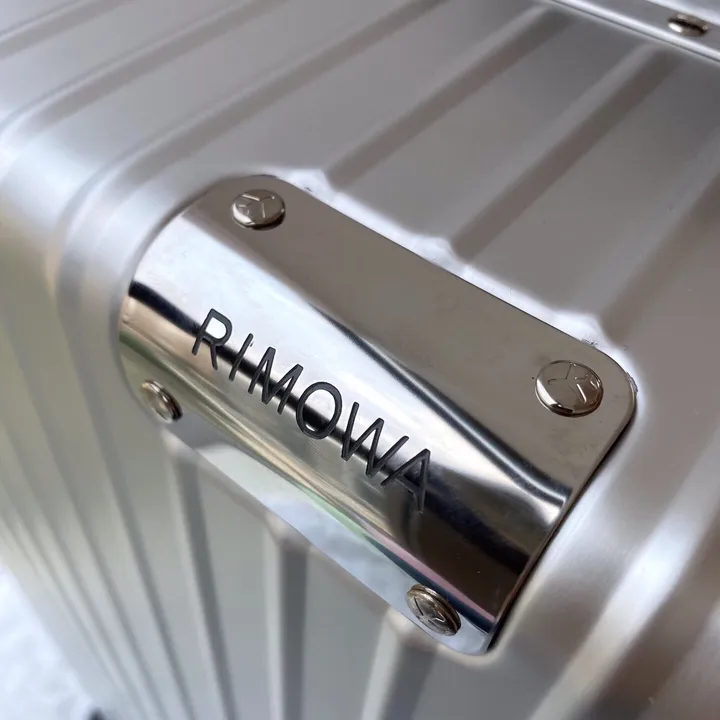 スーパーコピー リモワ スーツケース