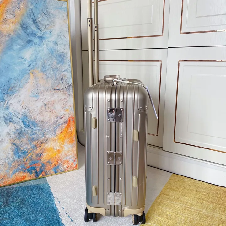 スーパーコピー シチズン スーツケース