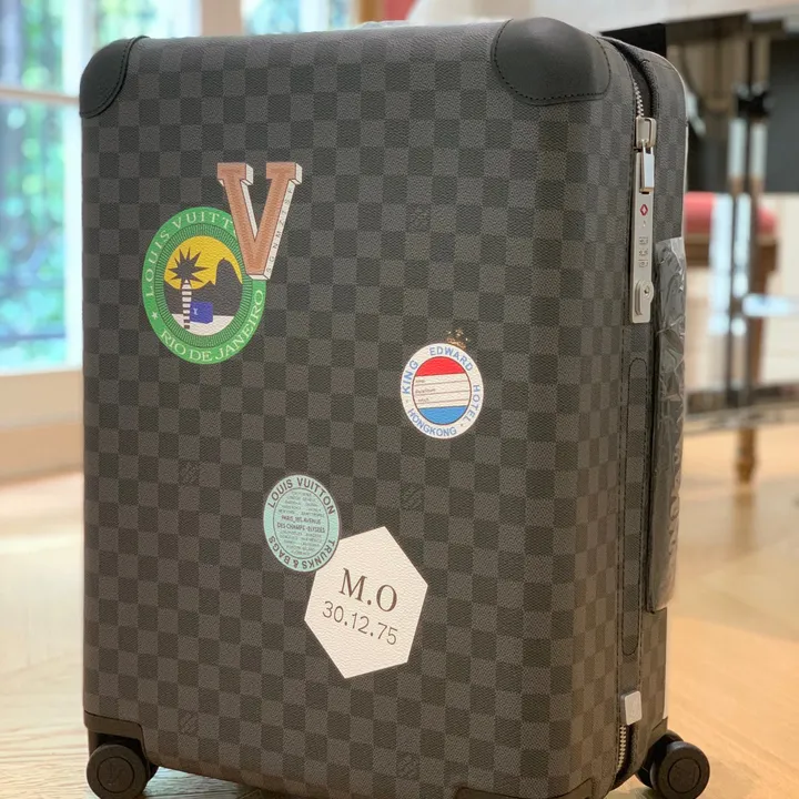 スーパーコピー ルイヴィトン スーツケース