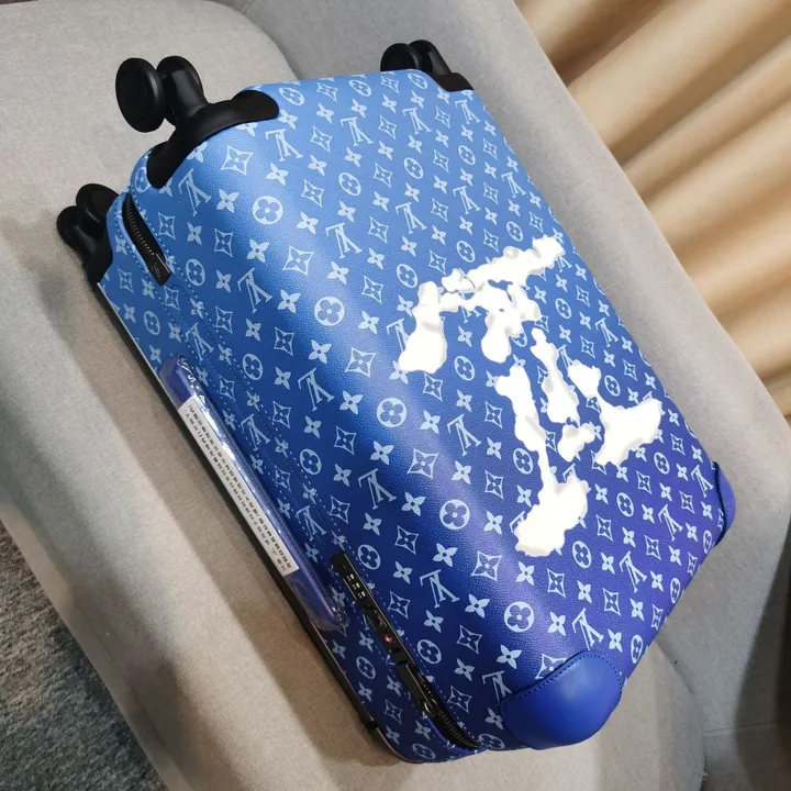 スーパーコピー ルイヴィトン スーツケース