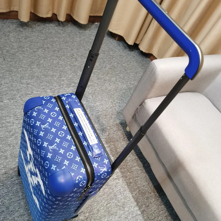 スーパーコピー ルイヴィトン スーツケース