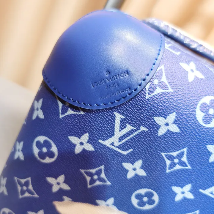 スーパーコピー ルイヴィトン スーツケース