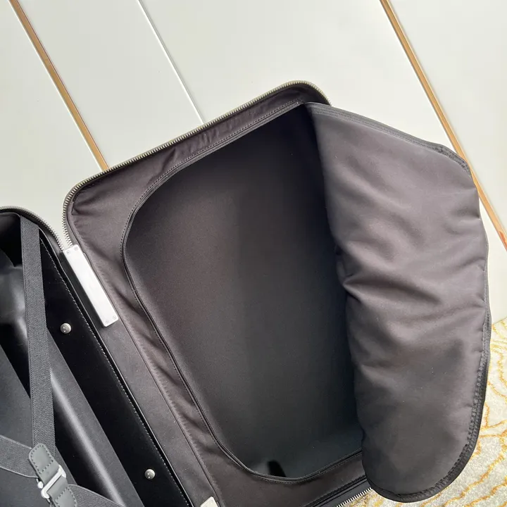 スーパーコピー ルイヴィトン スーツケース