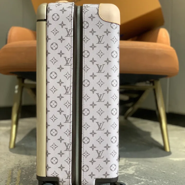 スーパーコピー ルイヴィトン スーツケース