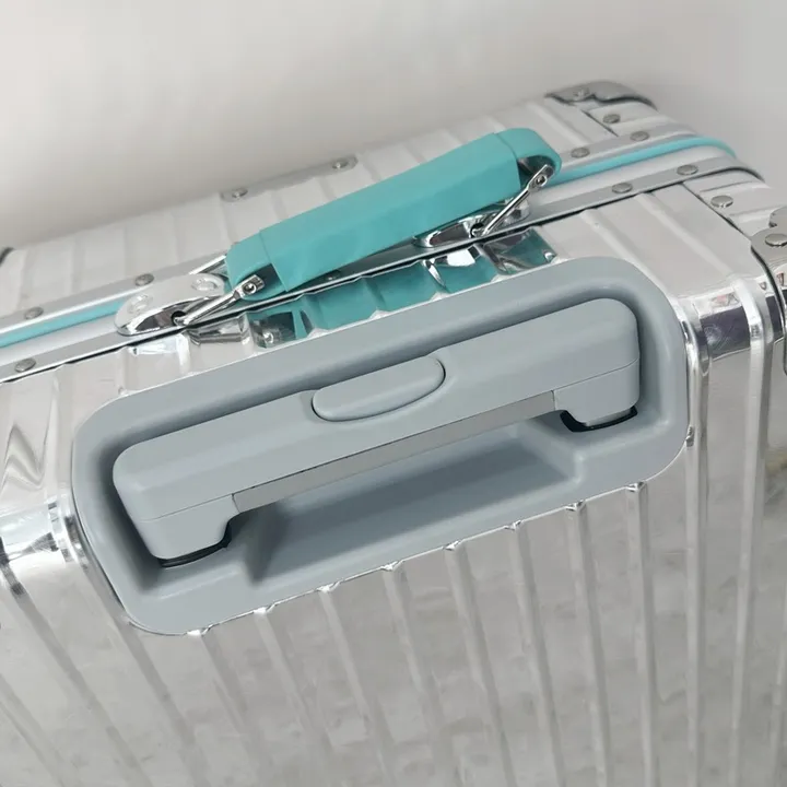 スーパーコピー ティファニー スーツケース