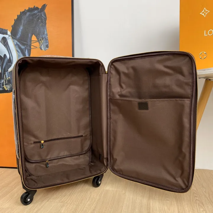 スーパーコピー ルイヴィトン スーツケース