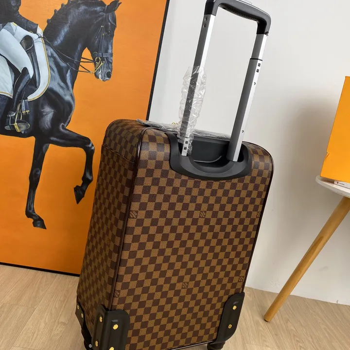 スーパーコピー ルイヴィトン スーツケース