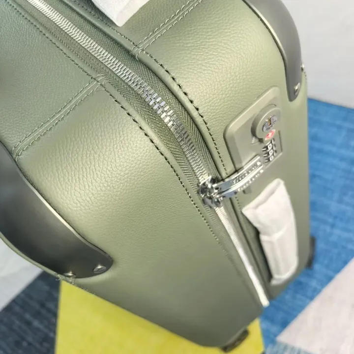 スーパーコピー リモワ スーツケース