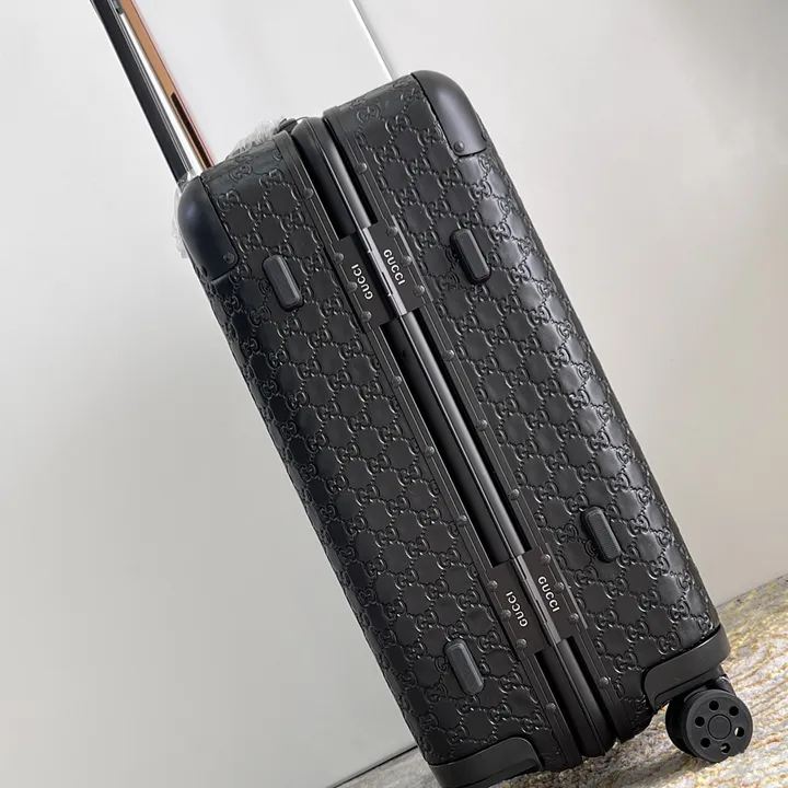 スーパーコピー グッチ スーツケース