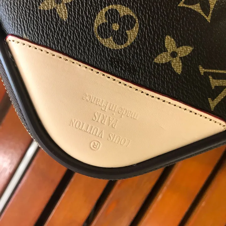 スーパーコピー ルイヴィトン スーツケース