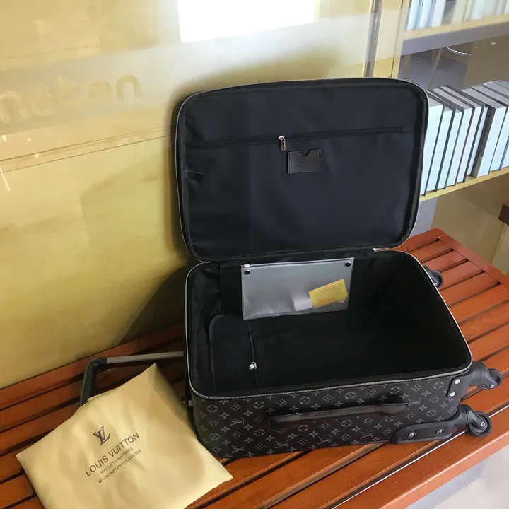 スーパーコピー ルイヴィトン スーツケース