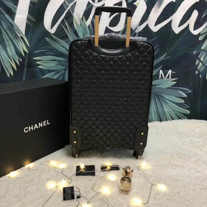 スーパーコピー シャネル スーツケース