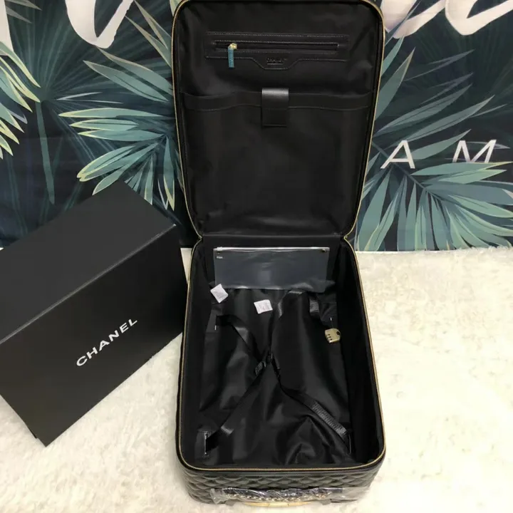 スーパーコピー シャネル スーツケース
