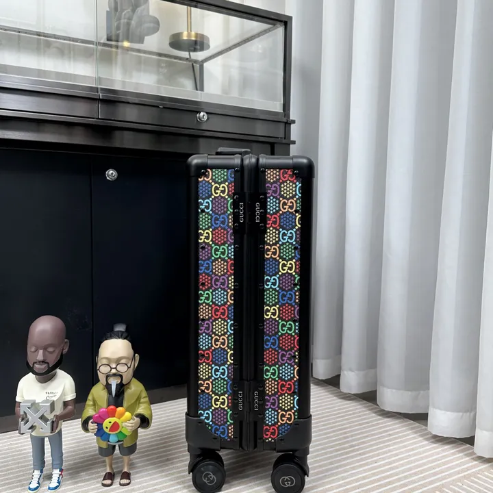 スーパーコピー グッチ スーツケース
