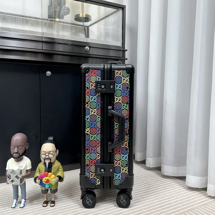 スーパーコピー グッチ スーツケース