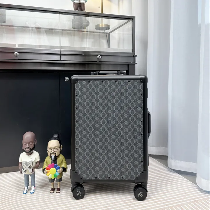スーパーコピー グッチ スーツケース