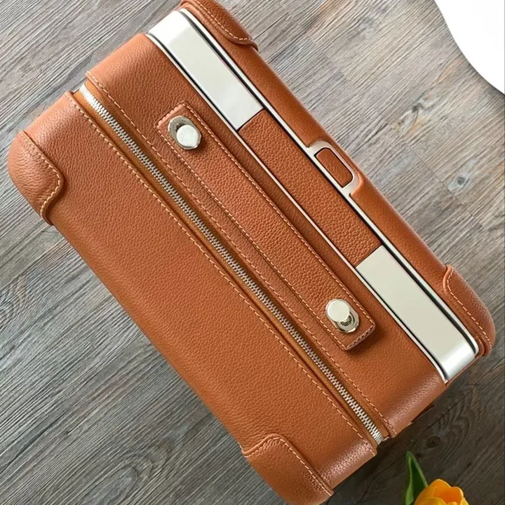 スーパーコピー シャネル スーツケース