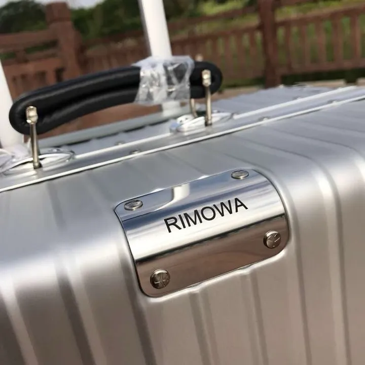 スーパーコピー リモワ スーツケース