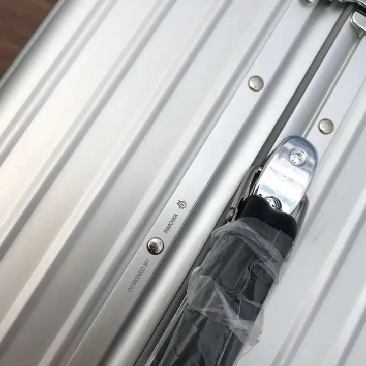 スーパーコピー リモワ スーツケース