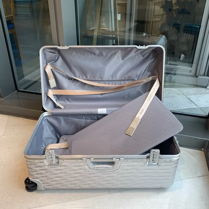 スーパーコピー ディオール スーツケース