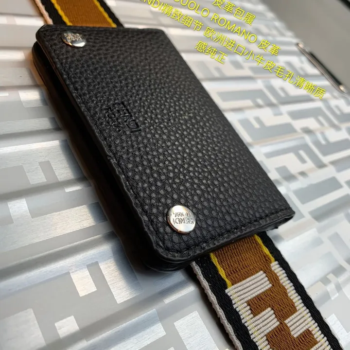 スーパーコピー フェンディ スーツケース