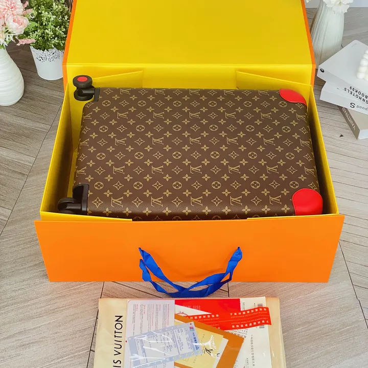 スーパーコピー ルイヴィトン スーツケース