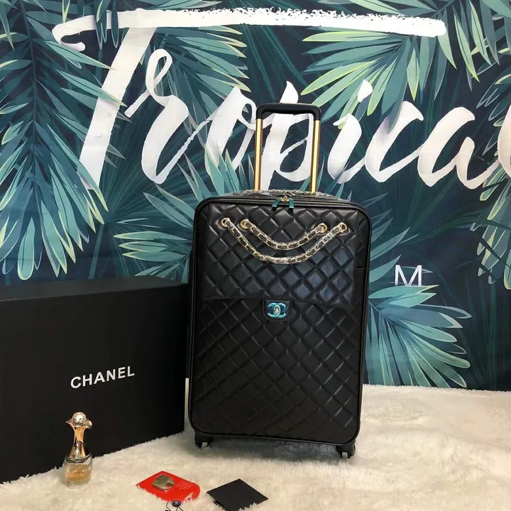 スーパーコピー シャネル スーツケース
