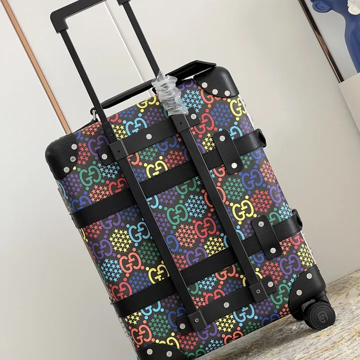 スーパーコピー グッチ スーツケース