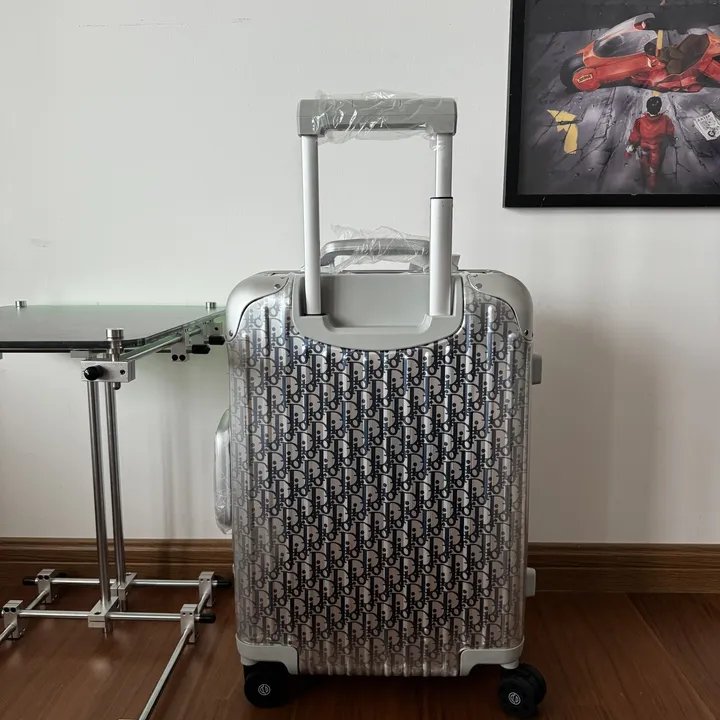 スーパーコピー ディオール スーツケース