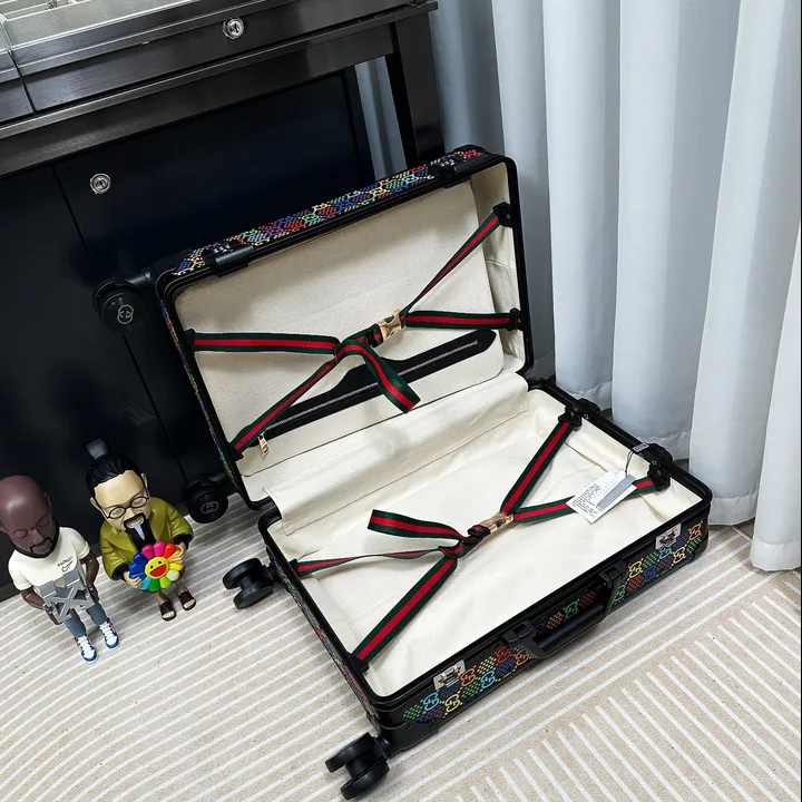 スーパーコピー グッチ スーツケース