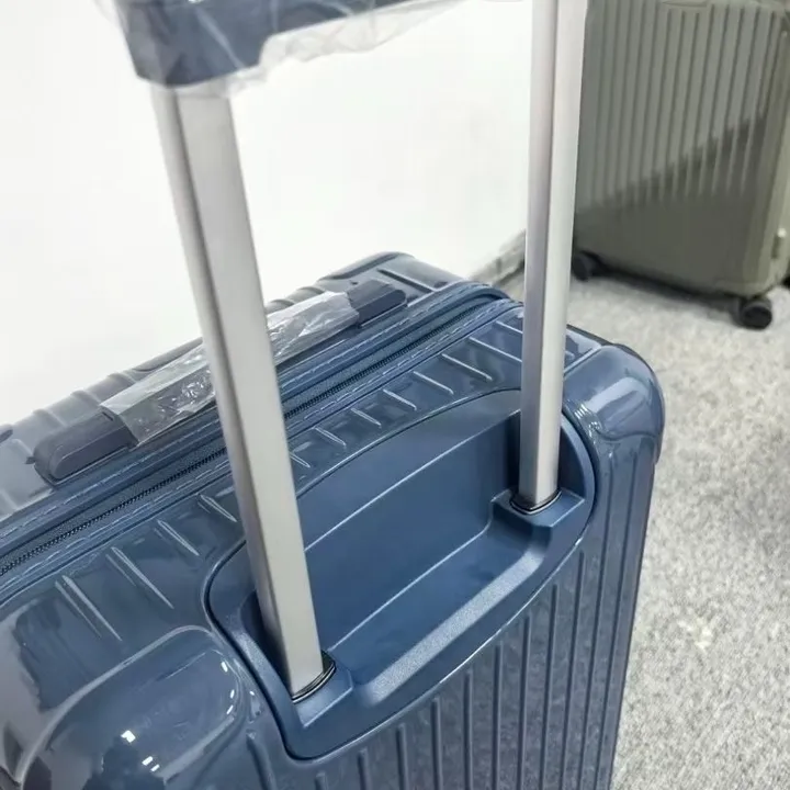 スーパーコピー リモワ スーツケース