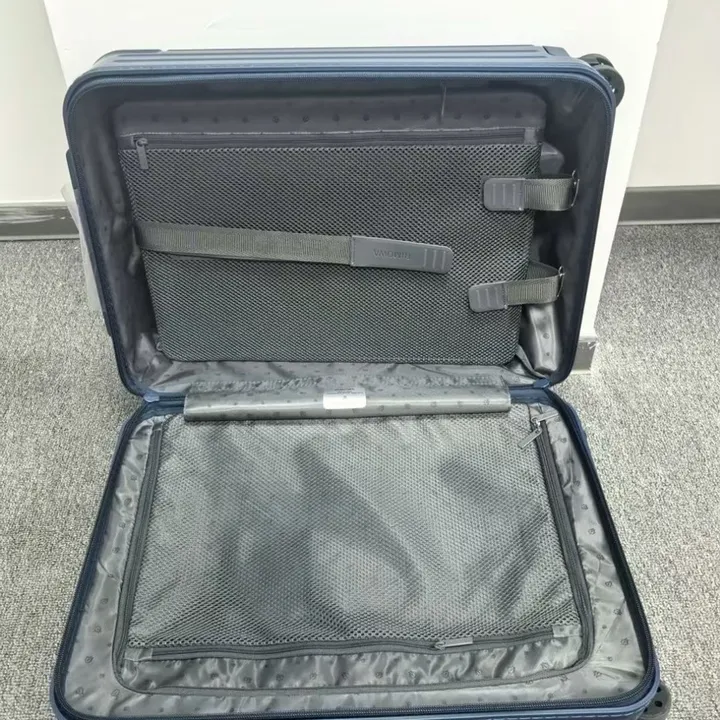 スーパーコピー リモワ スーツケース