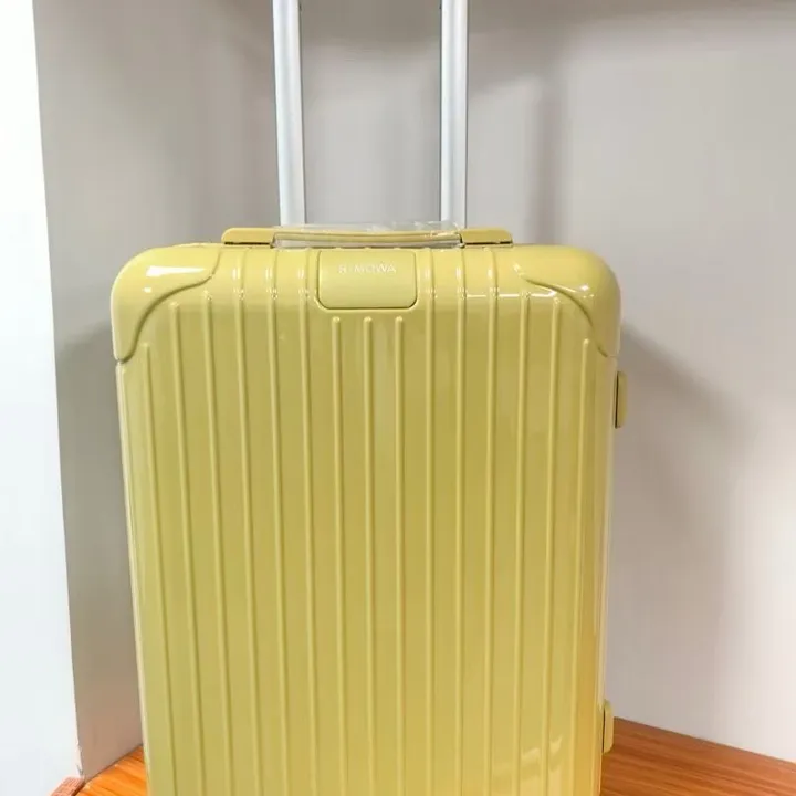 スーパーコピー リモワ スーツケース