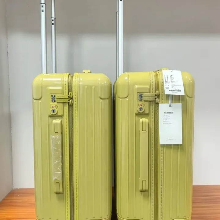 スーパーコピー リモワ スーツケース