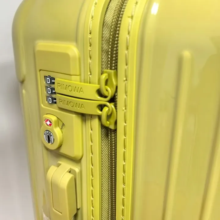 スーパーコピー リモワ スーツケース