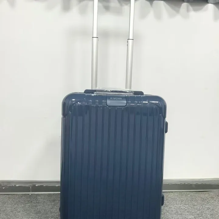 スーパーコピー リモワ スーツケース