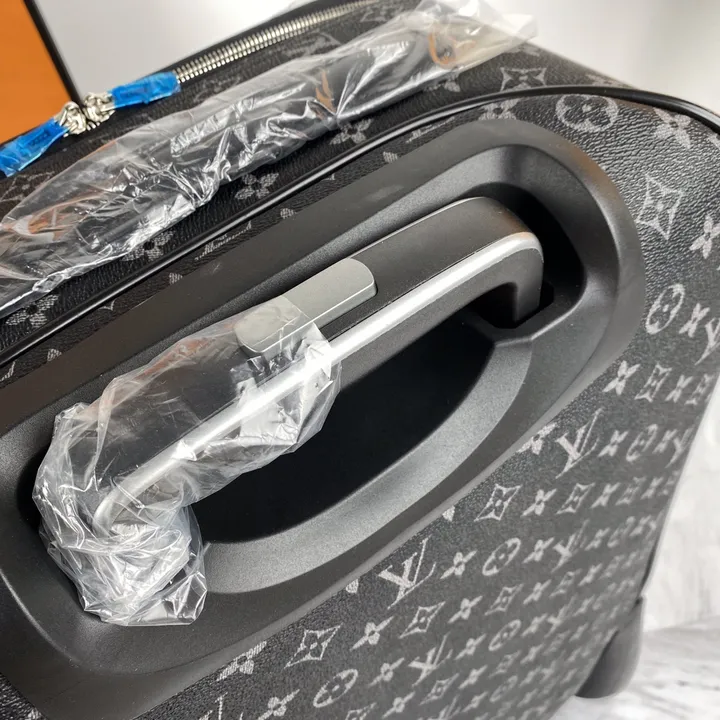 スーパーコピー ルイヴィトン スーツケース