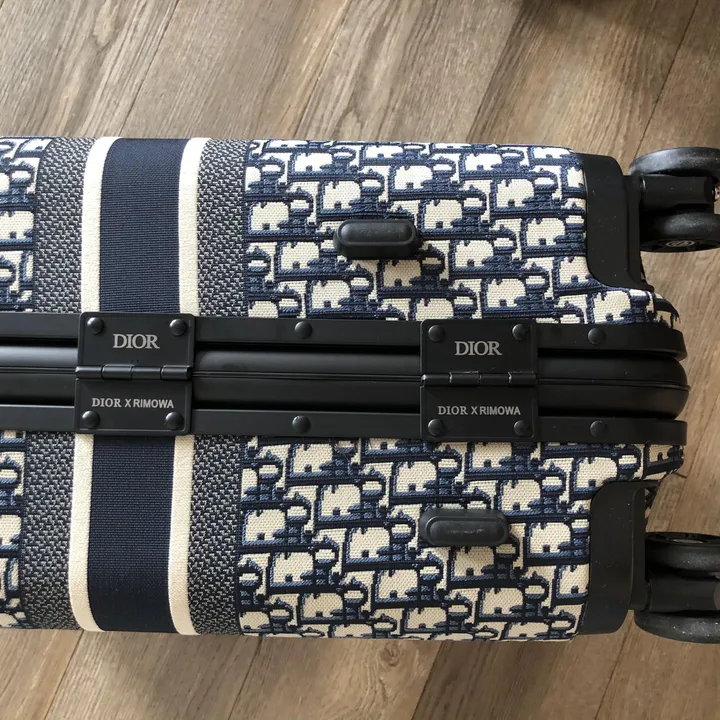 スーパーコピー グッチ スーツケース