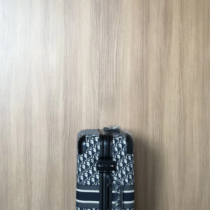 スーパーコピー グッチ スーツケース