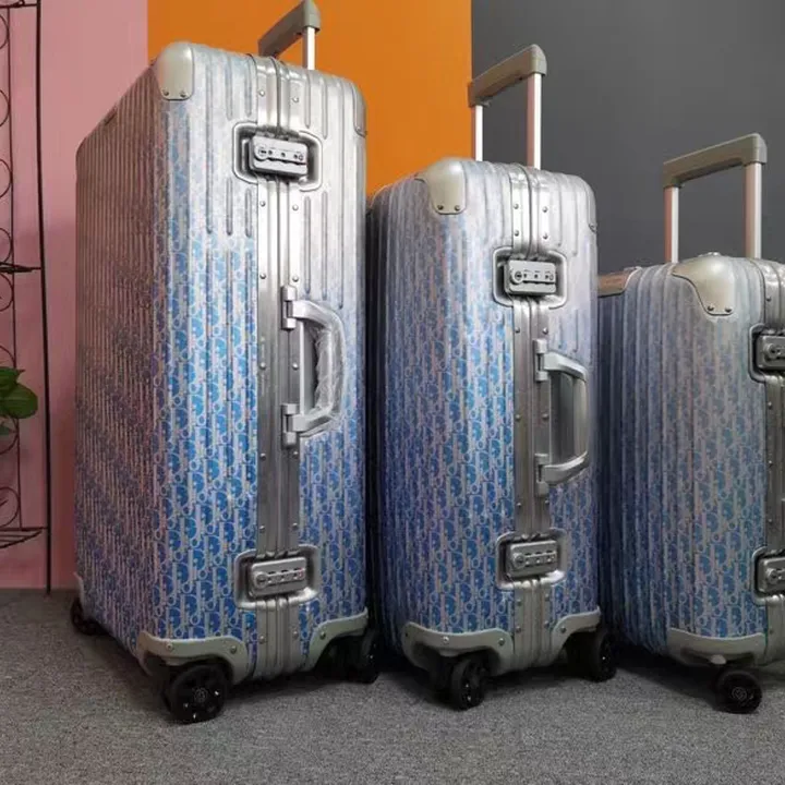 スーパーコピー ディオール スーツケース