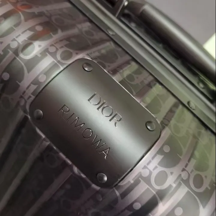 スーパーコピー グッチ スーツケース